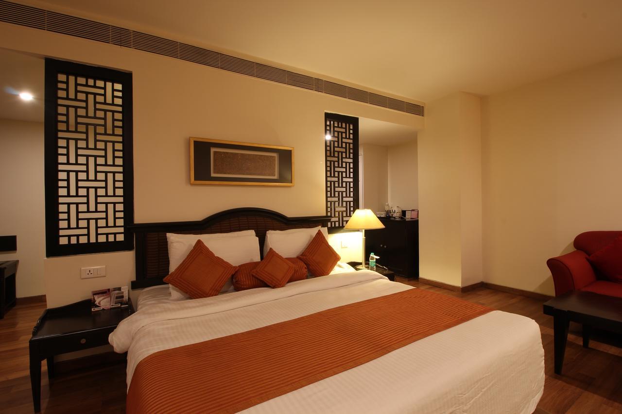 Hotel Minerva Grand Secunderabad Hyderabad Exterior foto